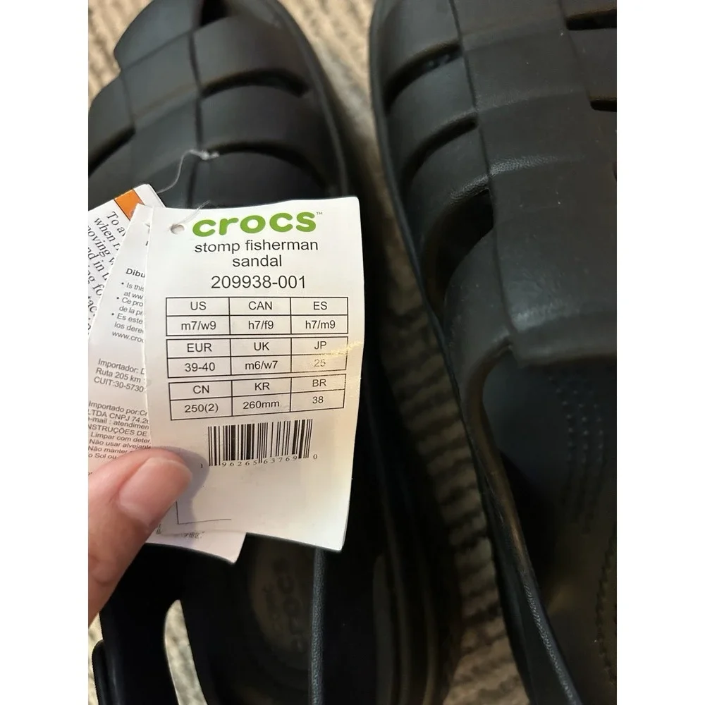 Crocs Black Stomp Fisherman Platform Sandal Womens 9 / Mens 7 NWT